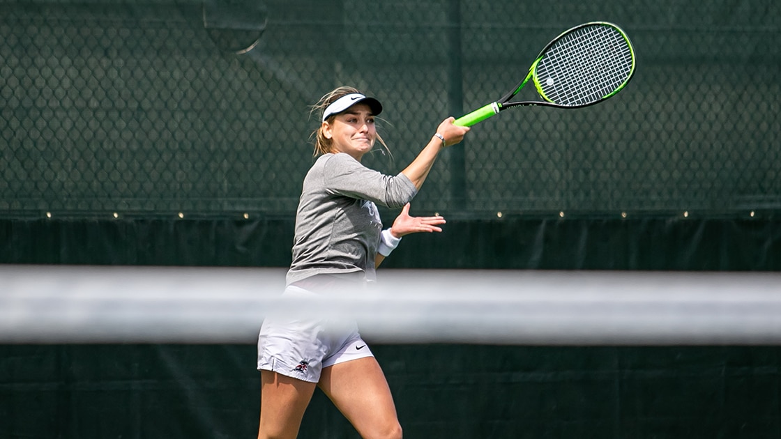 No. 1 seed UIndy will face No. 8 seed St. Mary's in the quarterfinals.